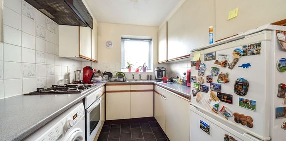 1 bedroom property to rent - Photo 2