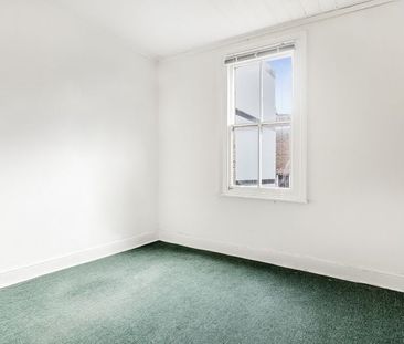 Large Terrace with Home Office or Art Style Studio - Photo 3