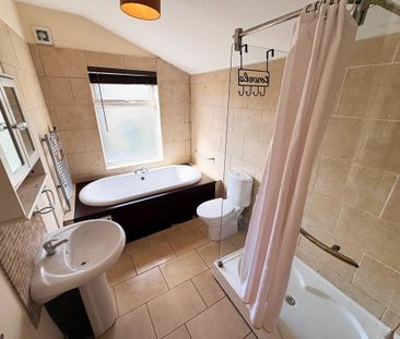 2 bedroom terraced house to rent - Photo 6