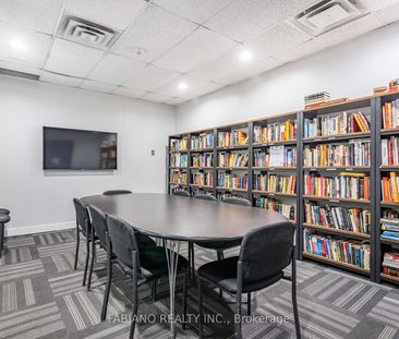 Merchandise Lofts , #722 - Photo 2