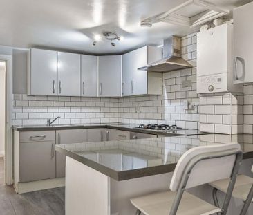 1 bedroom flat to rent - Photo 6