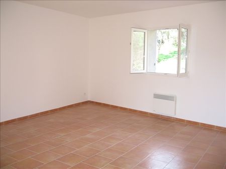 APPARTEMENT GARDANNE - 3 pièce(s) - 75 m2 - Photo 2