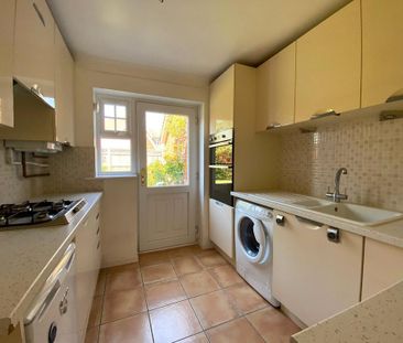 3 bedroom detached house to rent - Photo 6