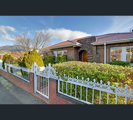 8 Flint Avenue, New Town, Tas 7008 - Photo 5