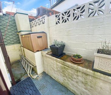 2 bedroom cottage to rent - Photo 6