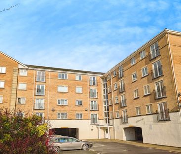 Channon Court, SO15 - Photo 3