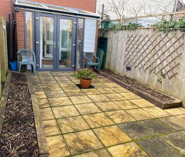2 bedroom Attractive Two Bedroom House to rent - Photo 4