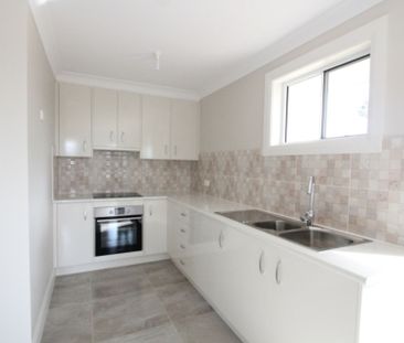 Short Distance to Heathcote Road&comma; Holsworthy Station & M5 - Photo 4