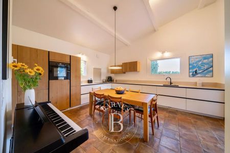 MANDELIEU - SAINT JEAN DE CANNES - VILLA 4 CHAMBRES AU CALME ABSOLU VUE MER ET COLLINES - Photo 4