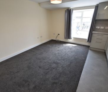 Belmont Road, Bolton - Photo 1