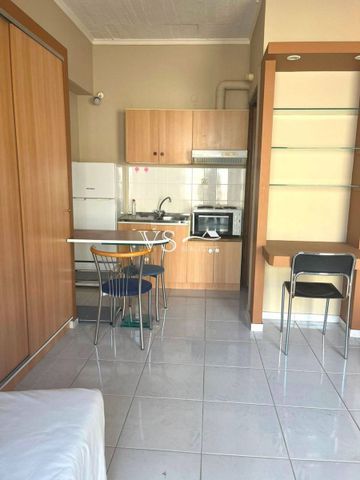 Studio/Γκαρσονιέρα για ενοικίαση Μποζαΐτικα (Πάτρα) - Photo 3