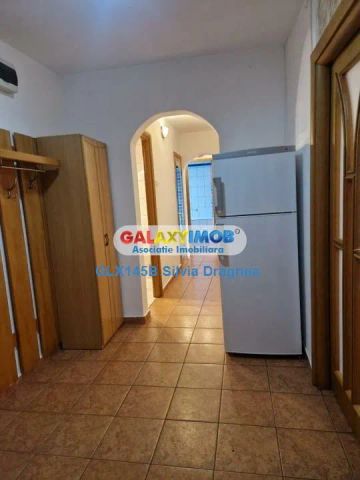 INCHIRIERE apartament 3 camere Aparatorii Patriei ( Piata Berceni) - Photo 2
