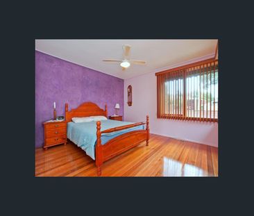 Charming 4 Bedroom Family Home - Photo 5