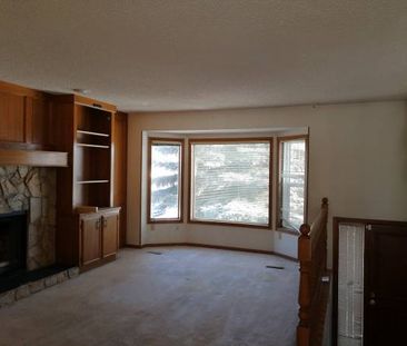 Three bedrooms and two washrooms for renting - Photo 4