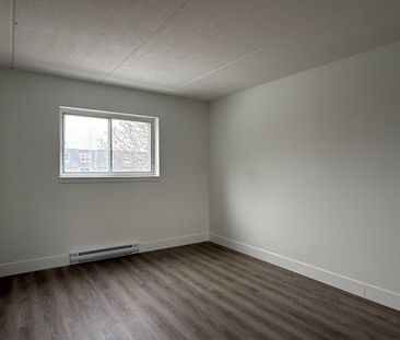 For Lease - 200 Garden Street Unit# 310, Whitby, Ontario - Photo 3