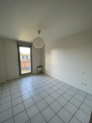 Appartement à louer - 2 pièces - 48 m² - Photo 4