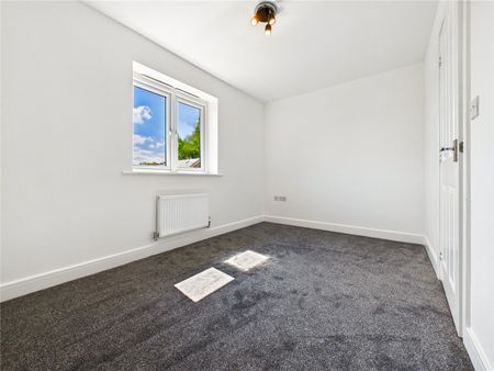 Motor Walk, Colchester, CO4 5SP - Photo 4