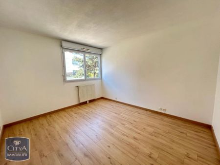 Appartement à louer 3 pièces 77.82m² - Photo 2