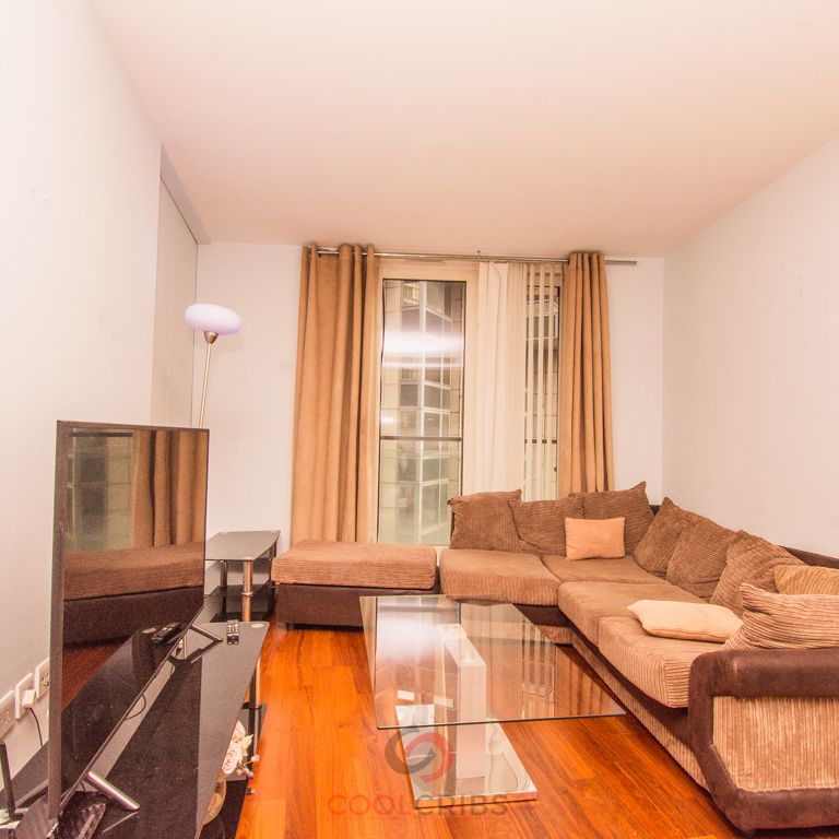 Praed Street, Paddington, London, W2 - Photo 1