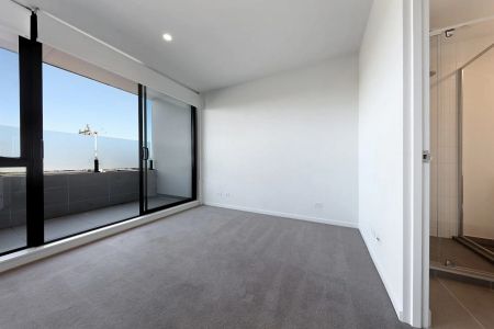 Elevated, Light & Bright! - Photo 2