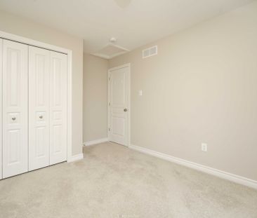 For Lease - 446 MARKDALE Terrace, Blossom Park - Airport and Area, ... - Photo 6