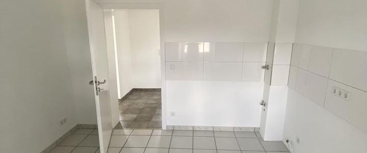 Helle 2-Z-Wohnung in Essen-Bergerhausen - Foto 1