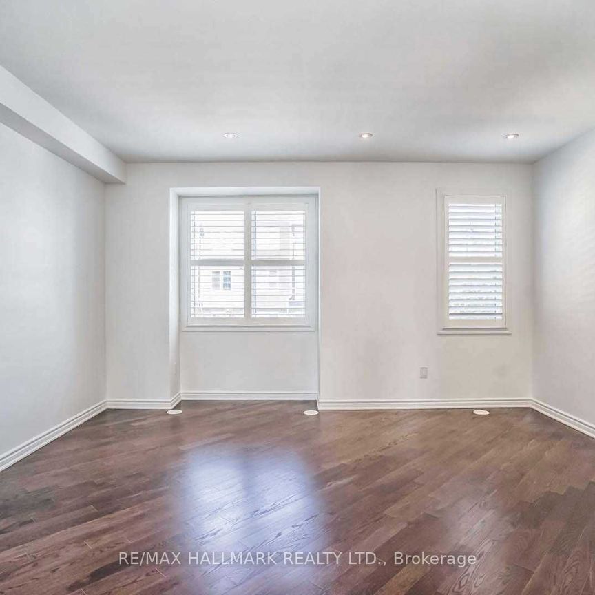 For Lease - 34 Heron Park Place, Toronto, Ontario - Photo 1