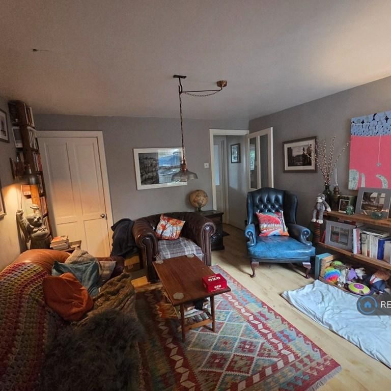 2 bedroom terraced house to rent - Photo 1