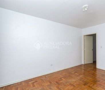 Apartamento com 2 quartos e 66m² para alugar em Passo da Areia, Por... - Photo 6