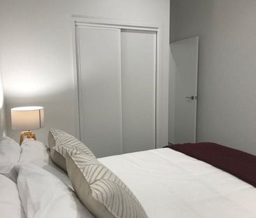 PERFECTLY POSITIONED 1 BEDROOM APARTMENT - Photo 4