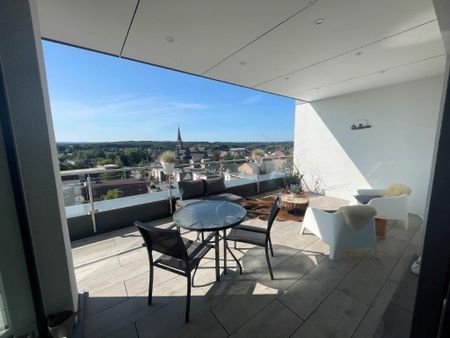 Einzigartiges und luxuriöses Penthouse mit traumhafter Terrasse und atemberaubender Aussicht in verkehrsgünstiger Lage ( B-NL-D) - Photo 5