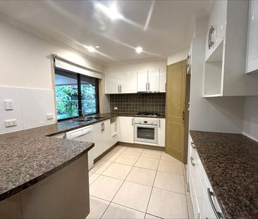 Fantastic Dual Living Opportunity! - Photo 5