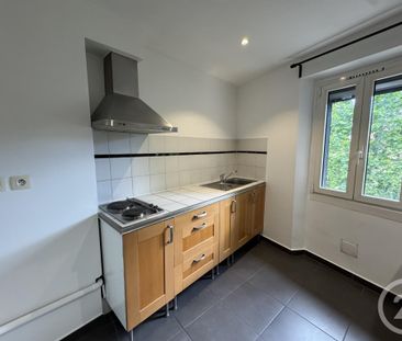 Location Appartement 1 pièce 23m² LA VALENTINE 11ème - Photo 3