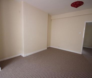 36a Central Avenue, Bangor, BT20 3AW - Photo 2