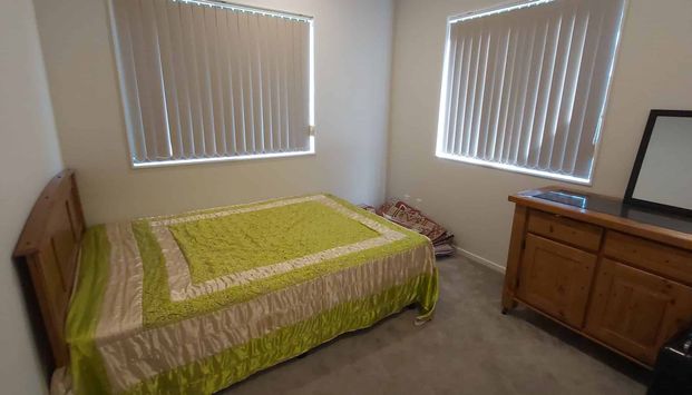 New 2-Bedroom Flat in Flat Bush – $600/week - Photo 1