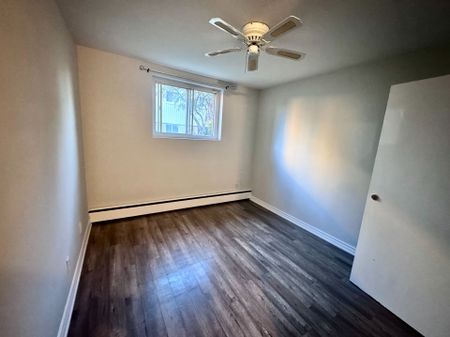 For Lease - 3-333 Gibb Street, Oshawa, Ontario - Photo 3