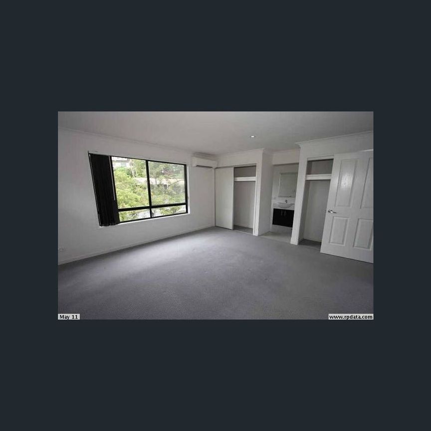 2B Sirius Court, Molendinar, Qld 4214 - Photo 1