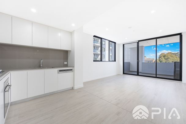 "Modern 2-Bedroom Apartment with Prime Location in Kogarah – Convenience at Your Doorstep!" - Photo 1