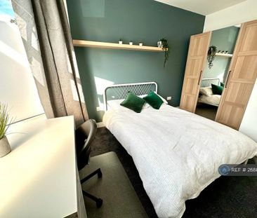 4 bedroom terraced house to rent - Photo 6