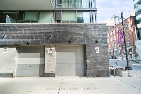 For Lease - 25 Oxley Street Unit# Th1, Toronto, Ontario - Photo 4