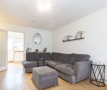 Manor Road, Witney, Oxfordshire, OX28 - Photo 3