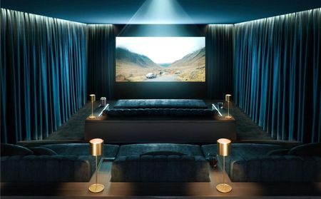 Southbank Tower, 55 Upper Ground, London, SE1 9EY - Photo 2