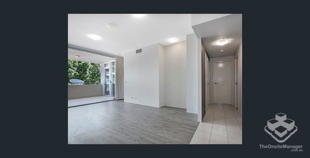 Boutique Living in the Heart of South Brisbane - Photo 1