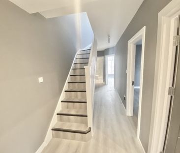 High Street Southend on Sea, Property for rent - Photo 4