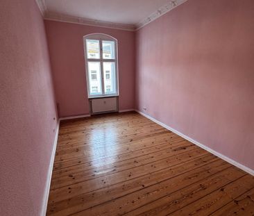 Charmante 3,5-Zimmer-Altbauwohnung mit Balkon in bester Lage - Photo 5