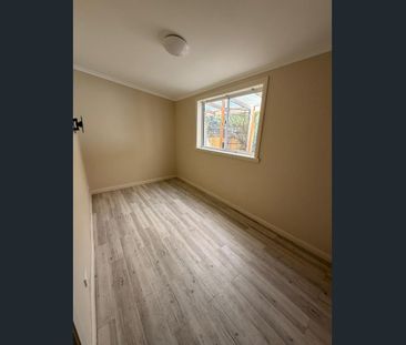 Charming 3-Bedroom Home for Rent in Beauty Point - Photo 3