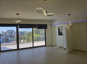 Studio/Γκαρσονιέρα για ενοικίαση - Καλύβια Θορικού, - Φωτογραφία 1