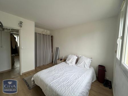 Location Appartement 3 pièces 48m² BEAUVAIS 60000 - Photo 3