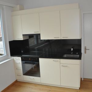 1,5-Zimmer-Studio an zentraler Lage - Foto 2