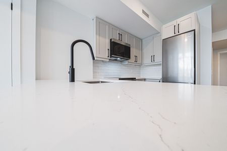 For Lease - 555 Sanatorium Road Unit# 206, Hamilton, Ontario - Photo 3